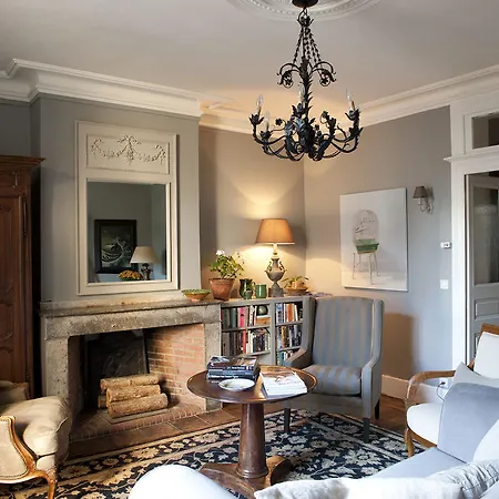 Maison De Bibby B&B 마텔