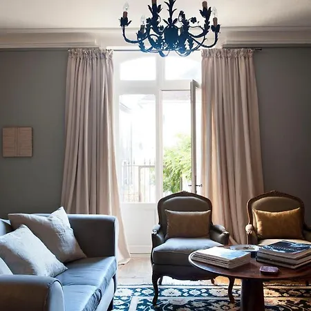 Maison De Bibby Bed & Breakfast